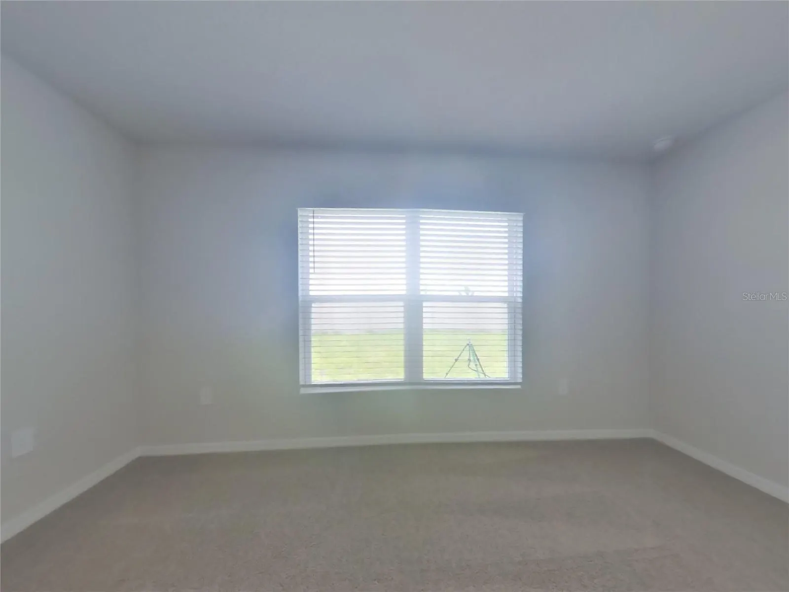 10726 HIDDEN BANKS GLN