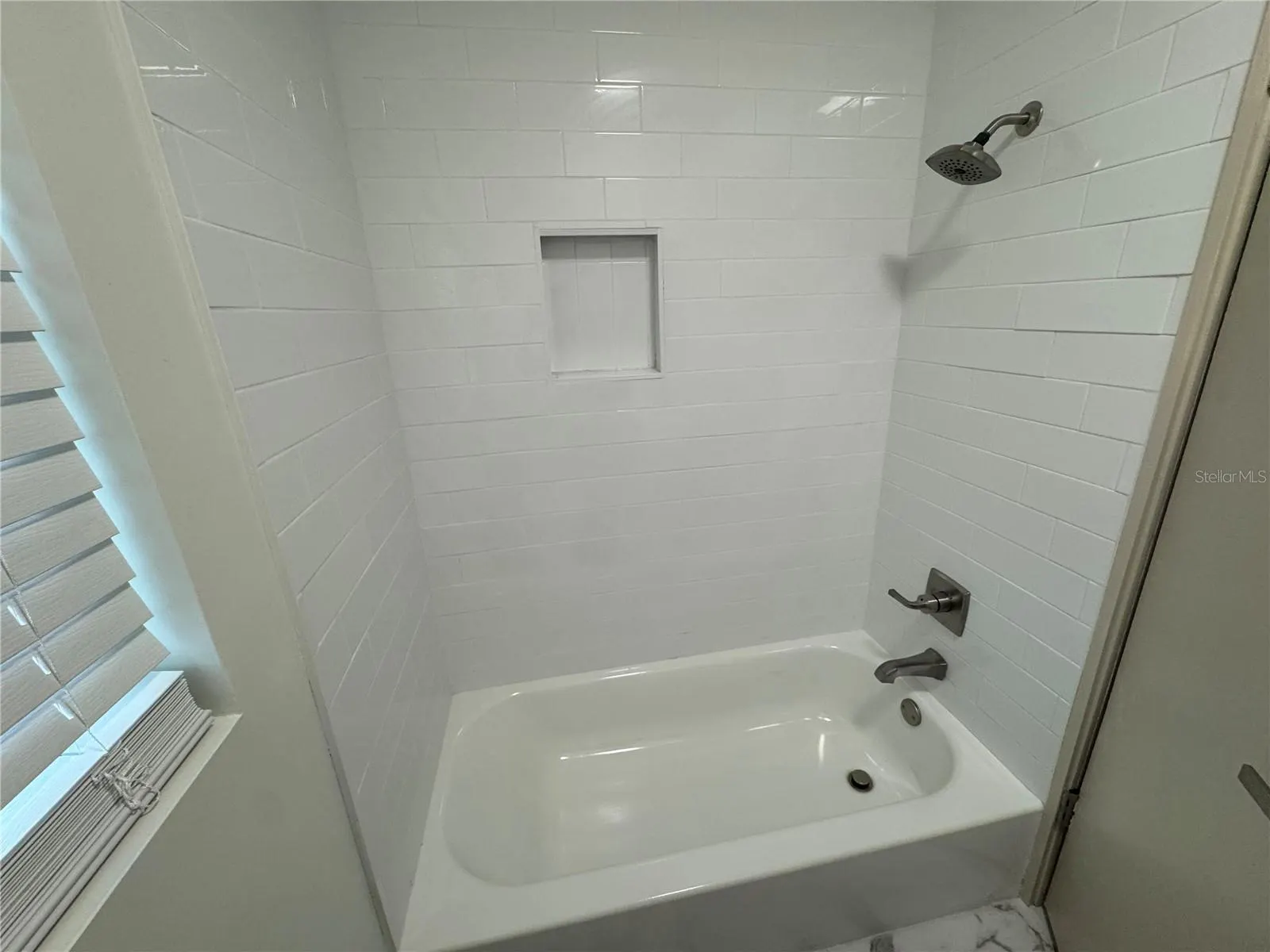 2001 DR MARTIN LUTHER KING JR ST N #1, #1