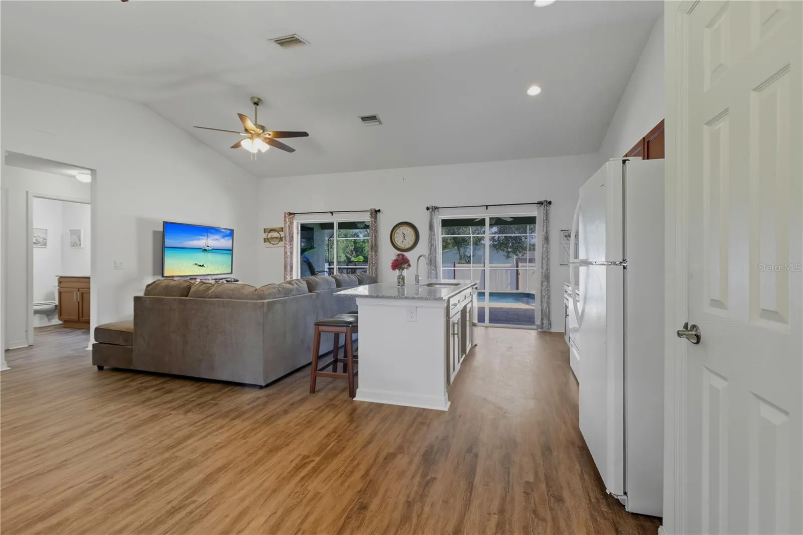 7406 WATSON LN