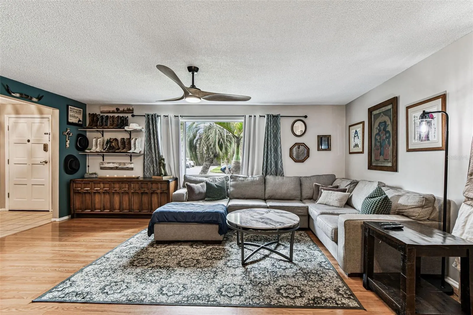 1878 PRINCETON DR
