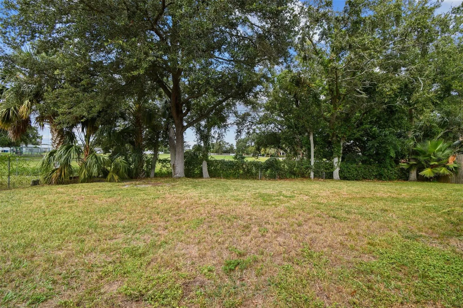 1878 PRINCETON DR