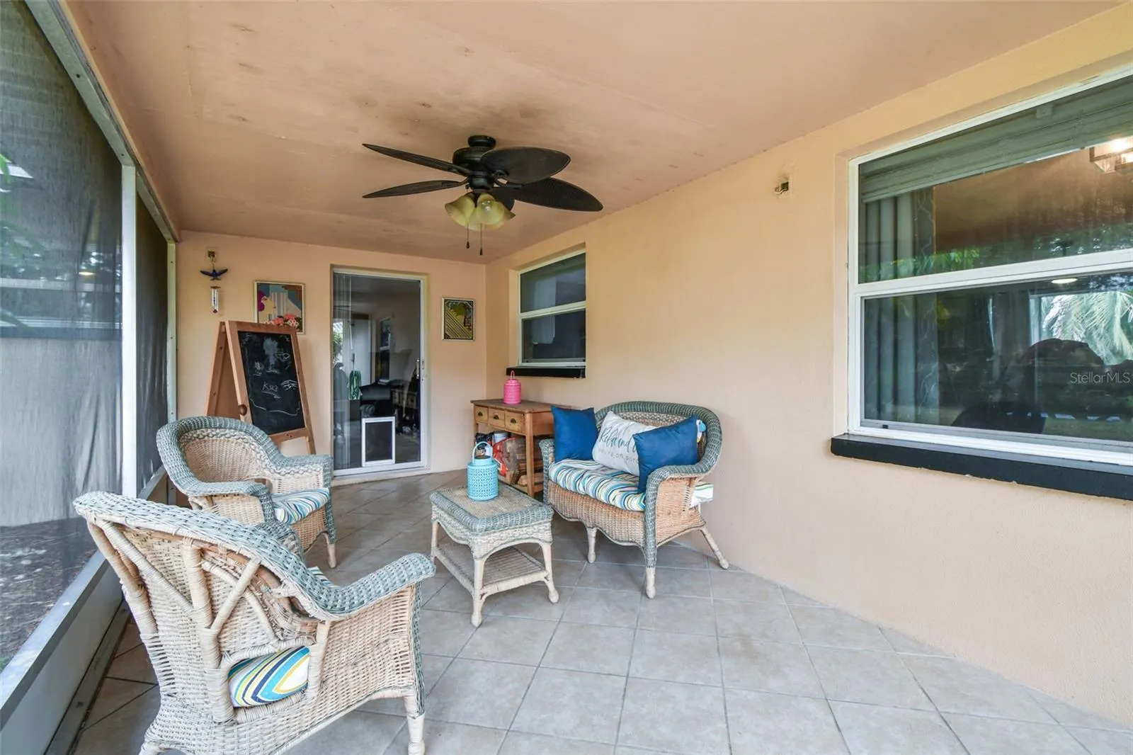 1878 PRINCETON DR