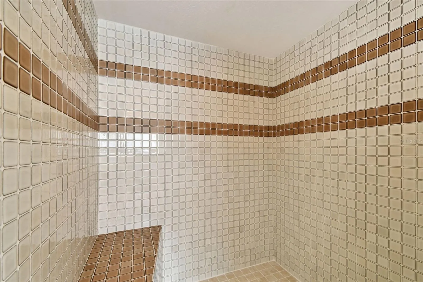 1378 ROLLING RIDGE RD