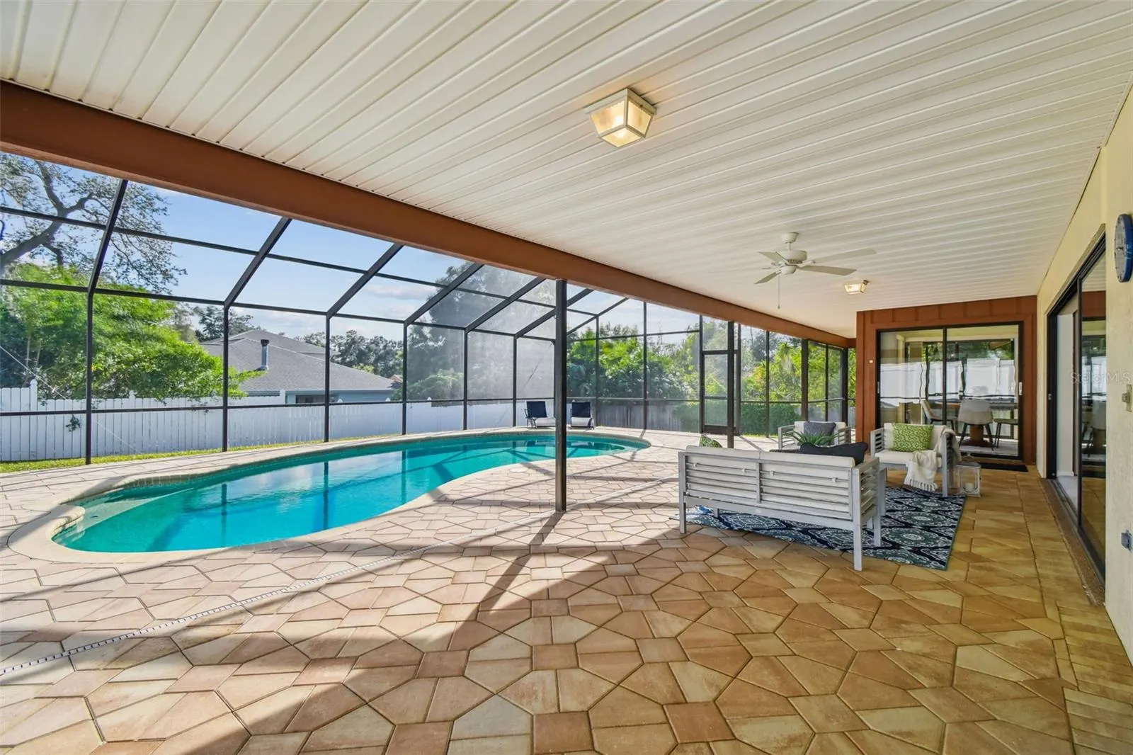 1378 ROLLING RIDGE RD