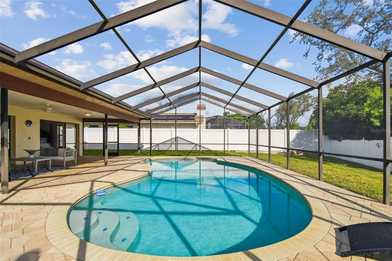 1378 ROLLING RIDGE RD