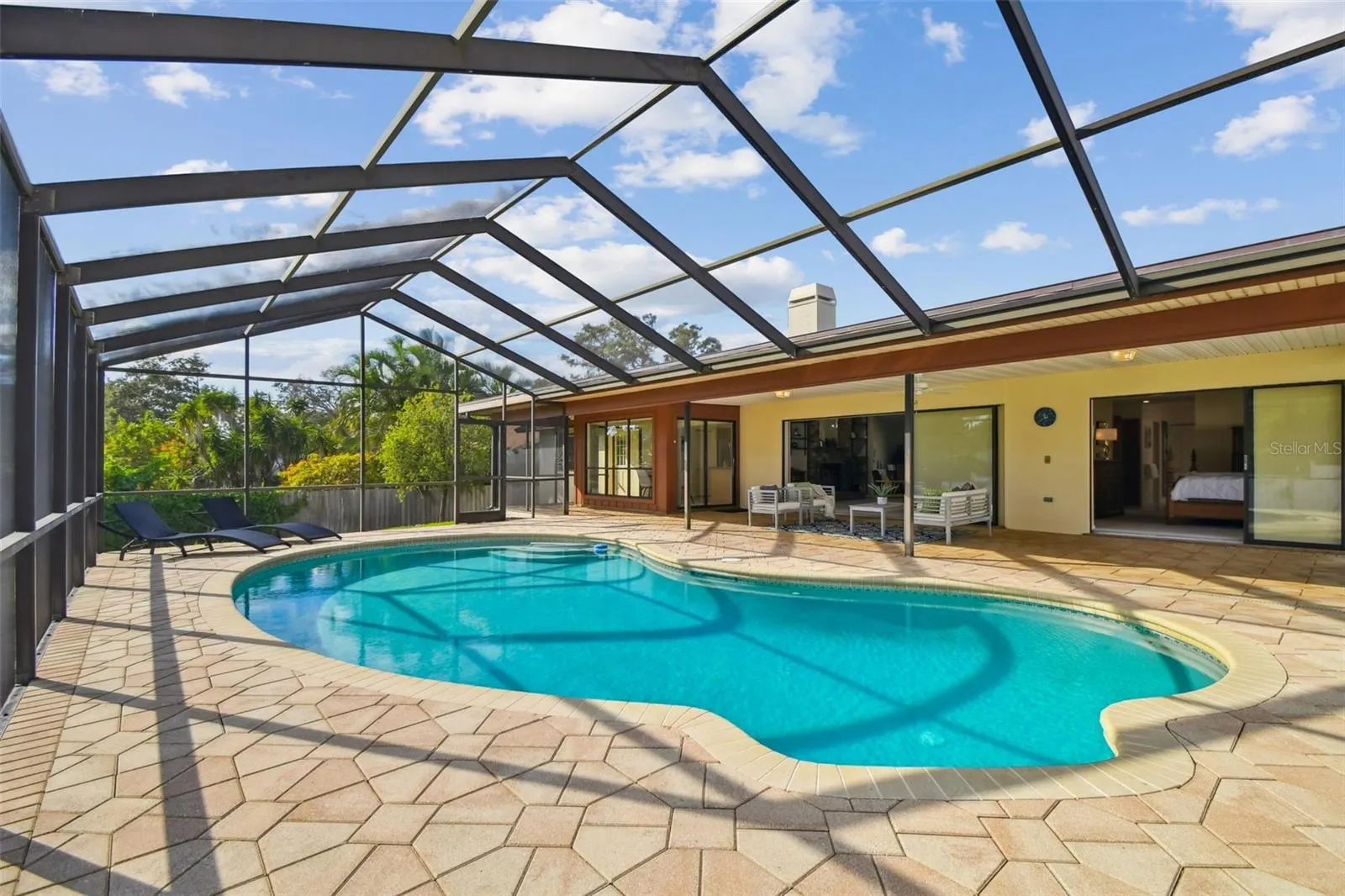 1378 ROLLING RIDGE RD