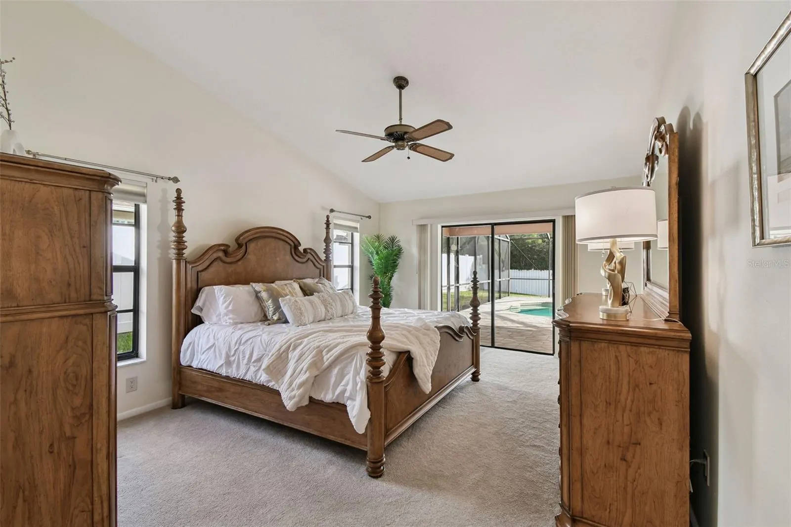 1378 ROLLING RIDGE RD