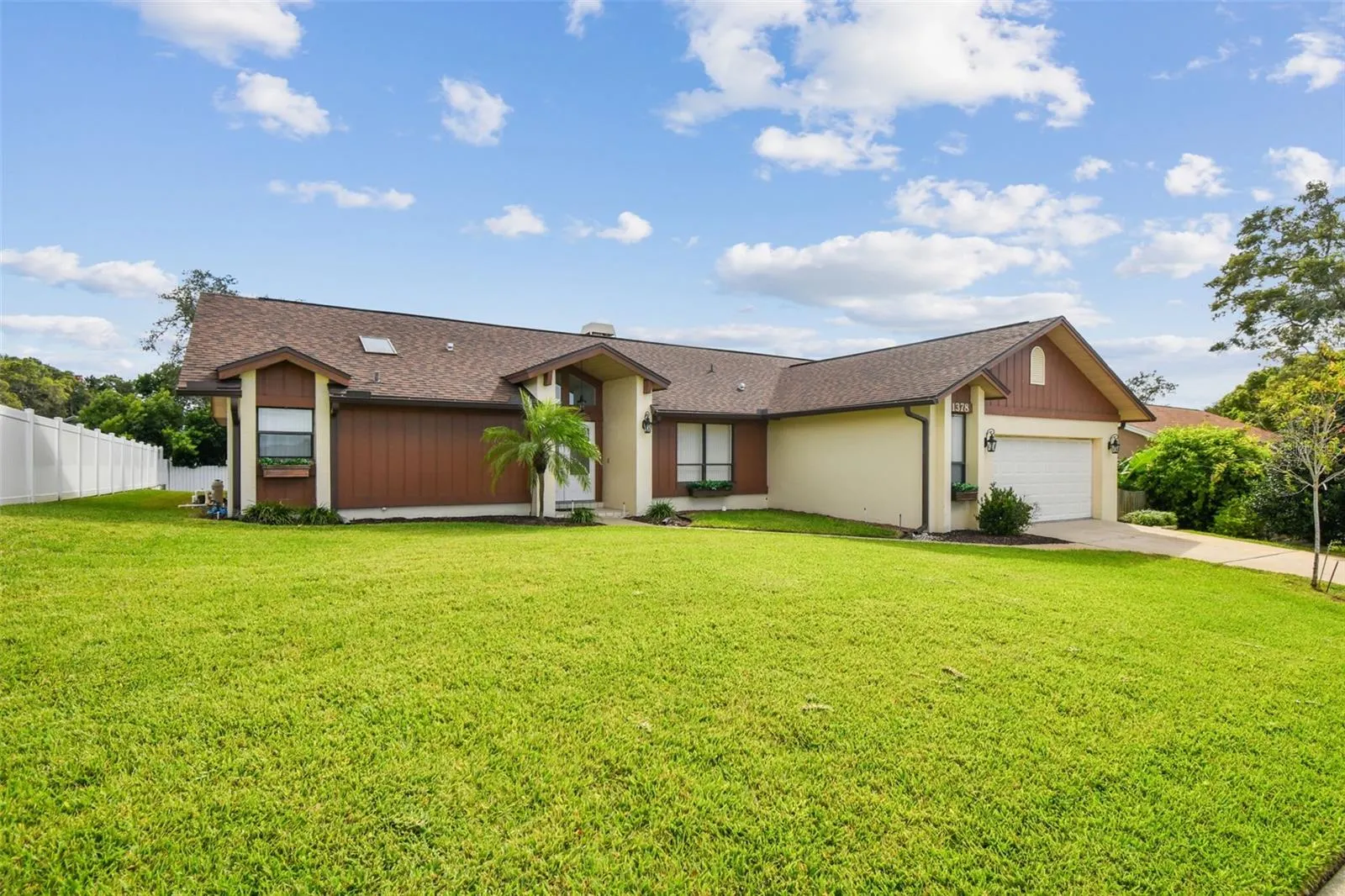 1378 ROLLING RIDGE RD