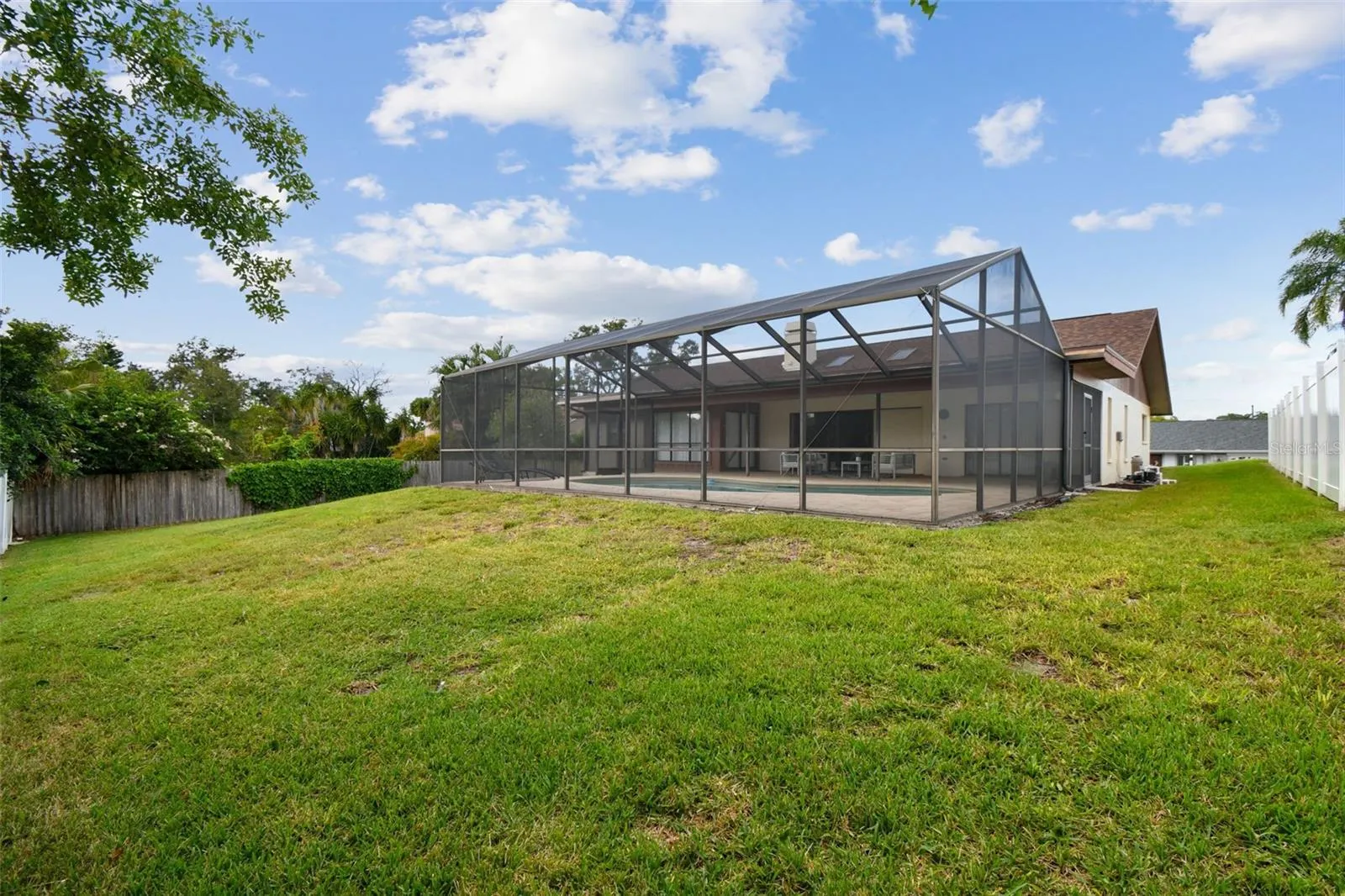 1378 ROLLING RIDGE RD