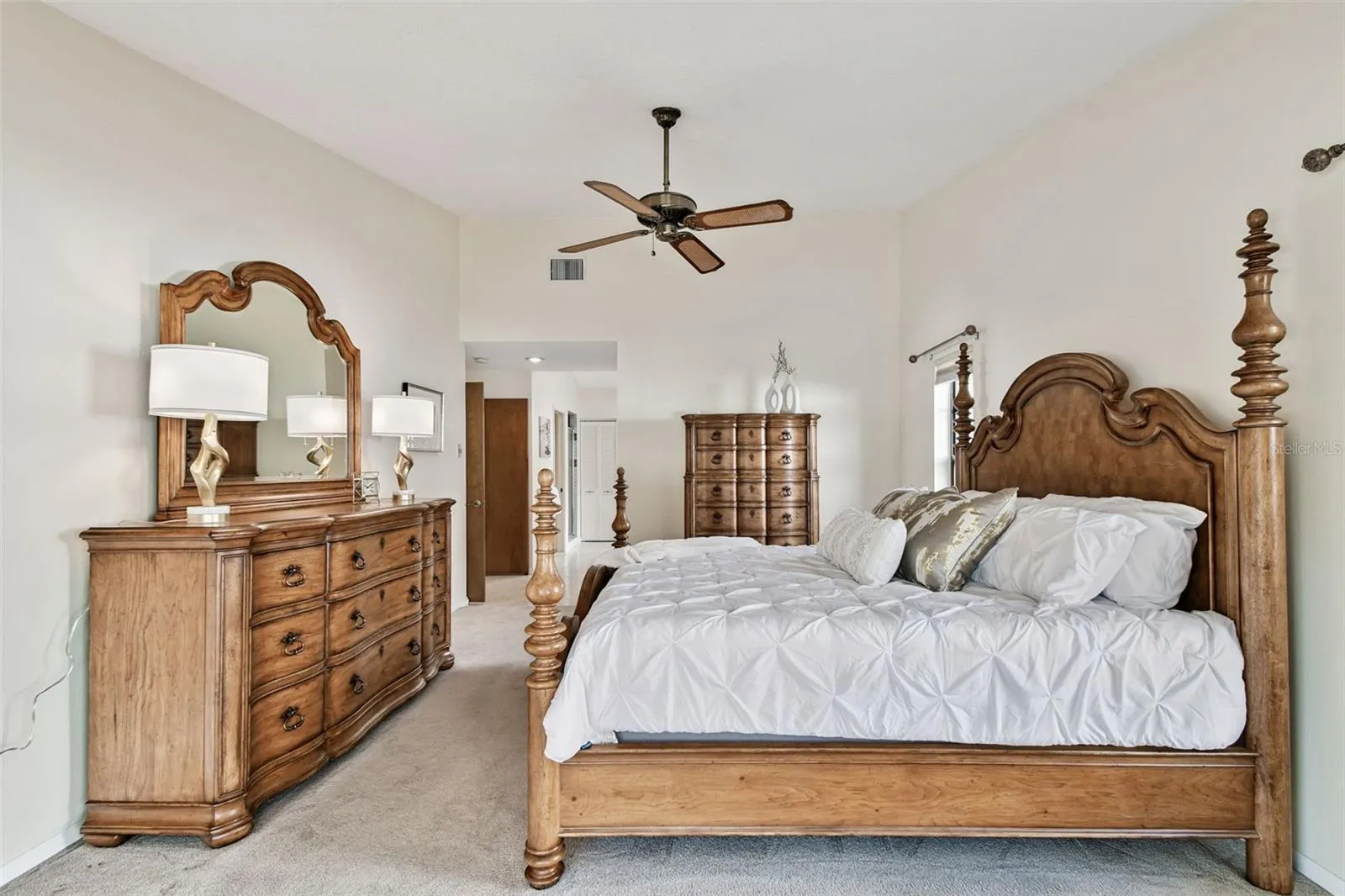 1378 ROLLING RIDGE RD