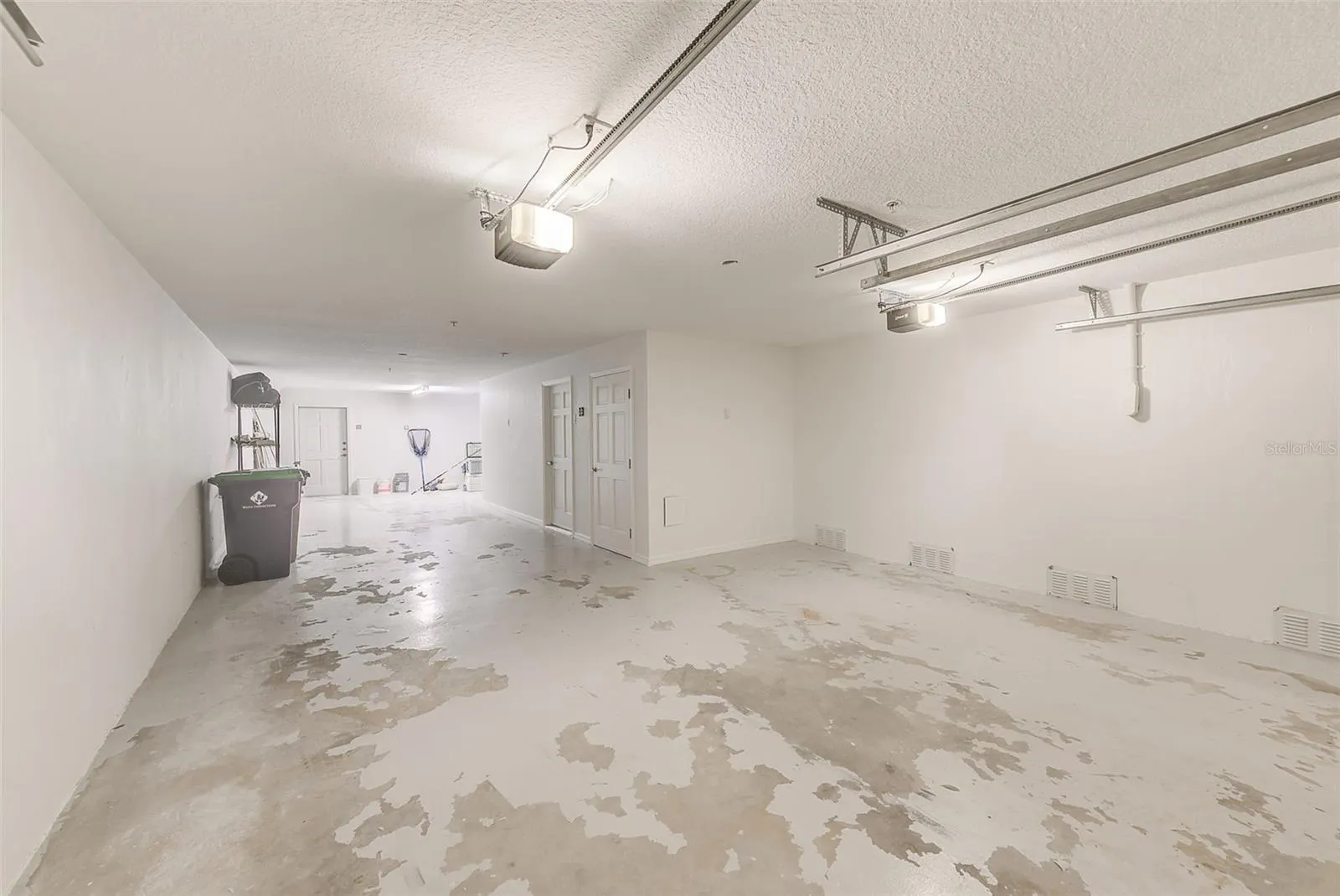 217 18TH AVE