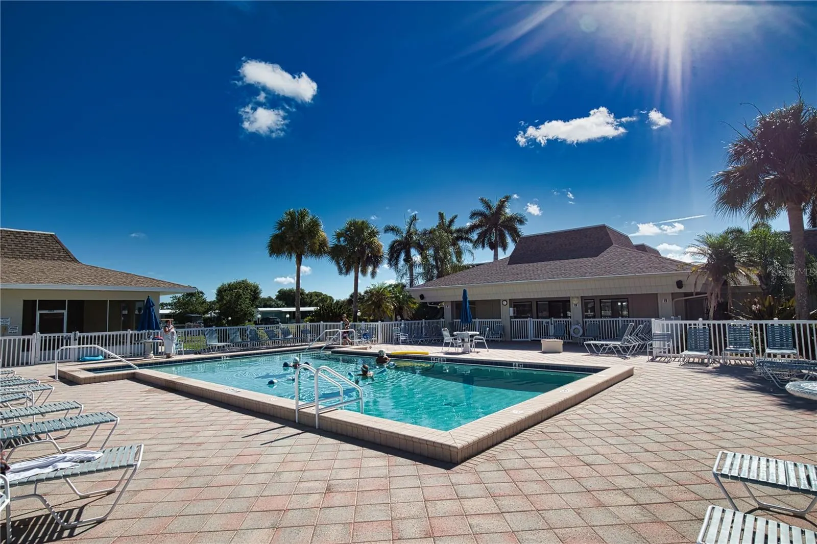 521 SAN CLEMENTE CIR