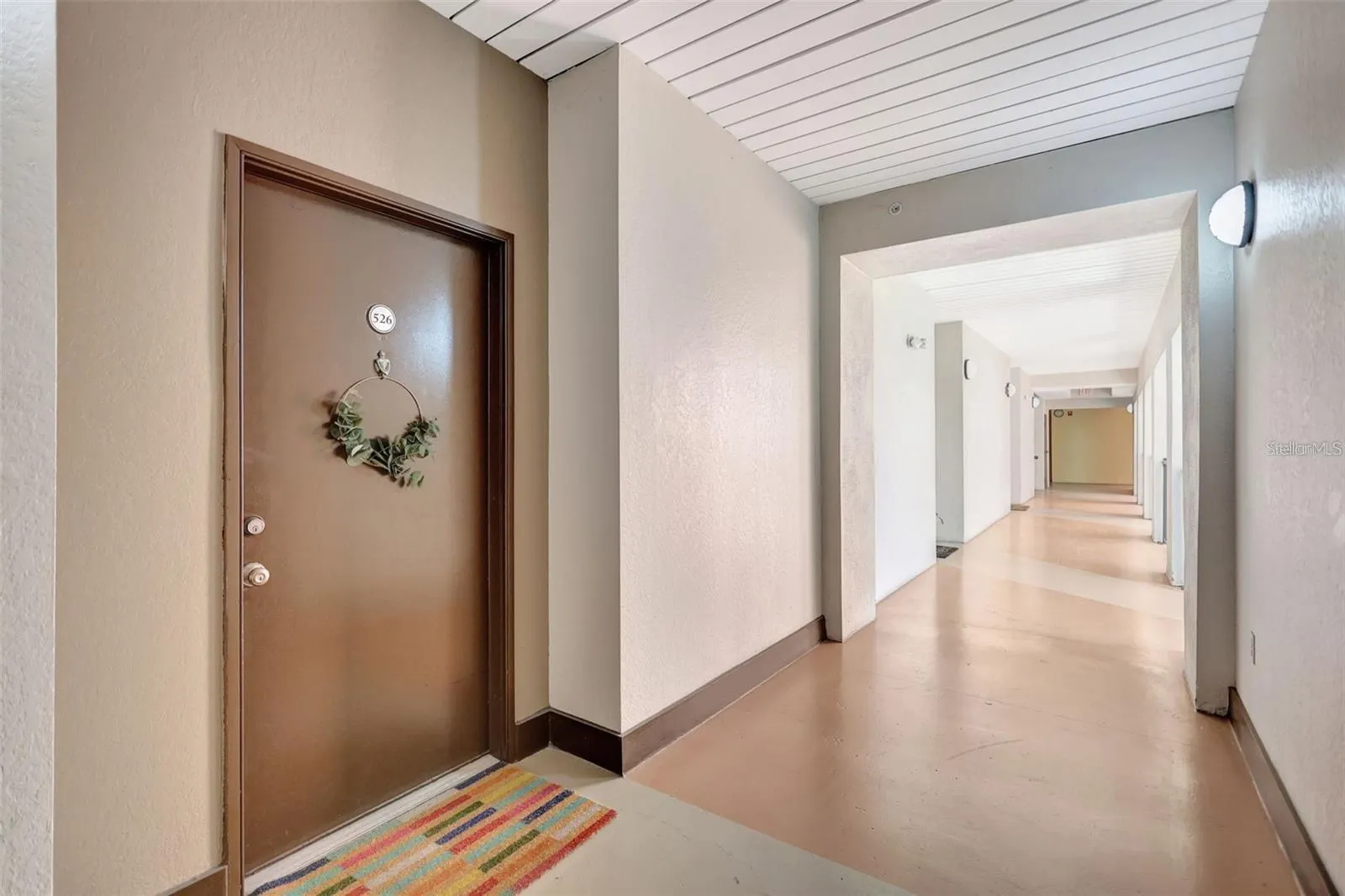 2411 W HORATIO ST #526, #526