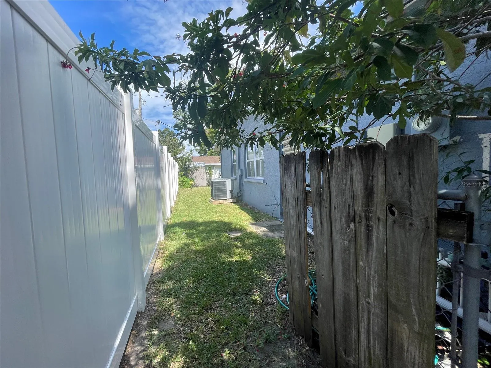 11301 80TH AVE