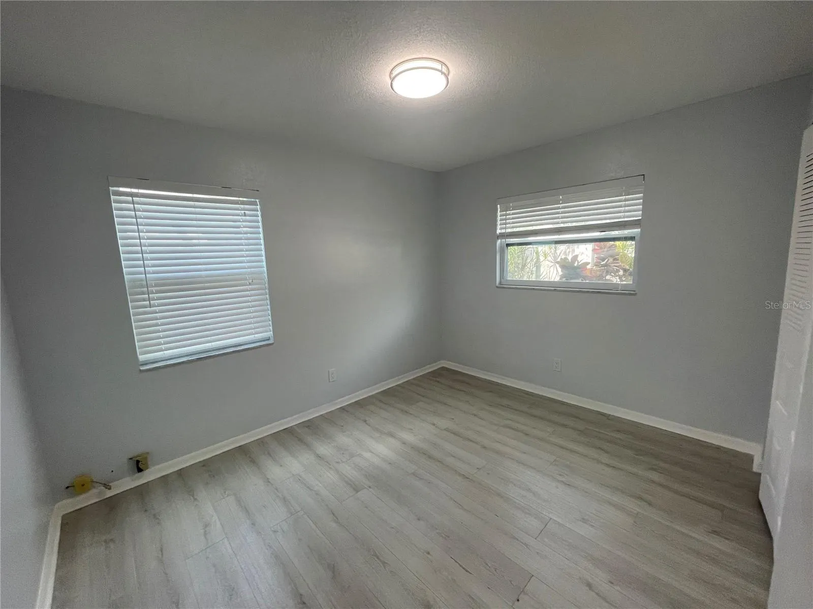 11301 80TH AVE