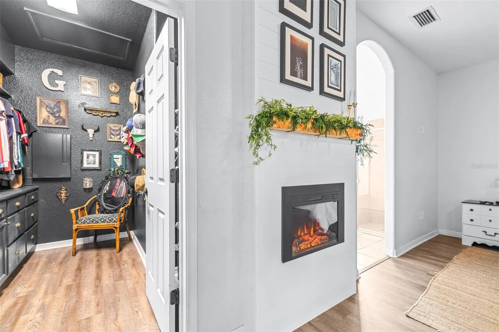 12532 BURGESS HILL