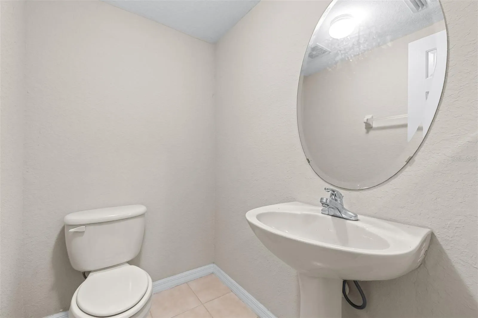 12532 BURGESS HILL