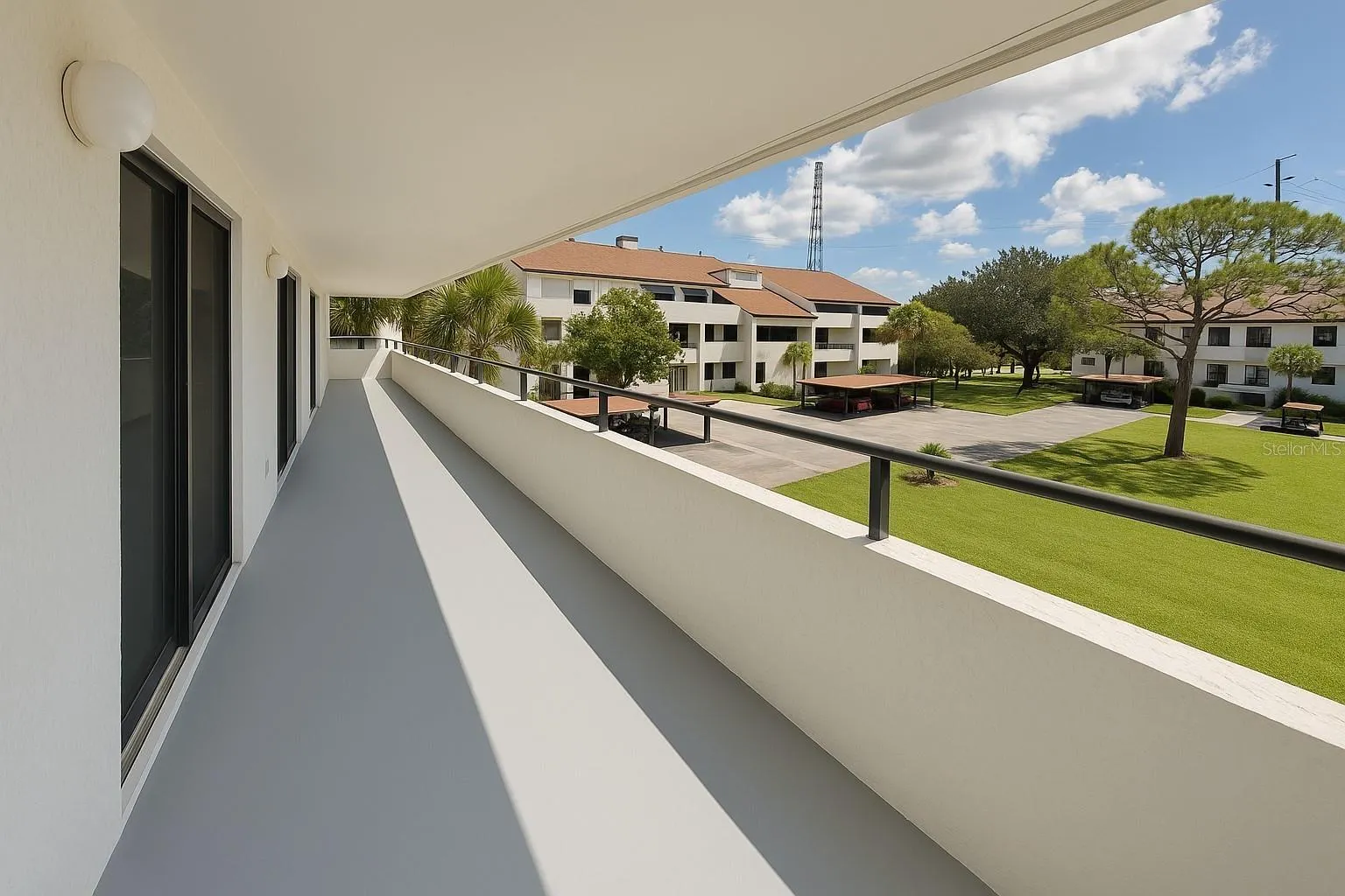 2581 COUNTRYSIDE BLVD #2313, #2313