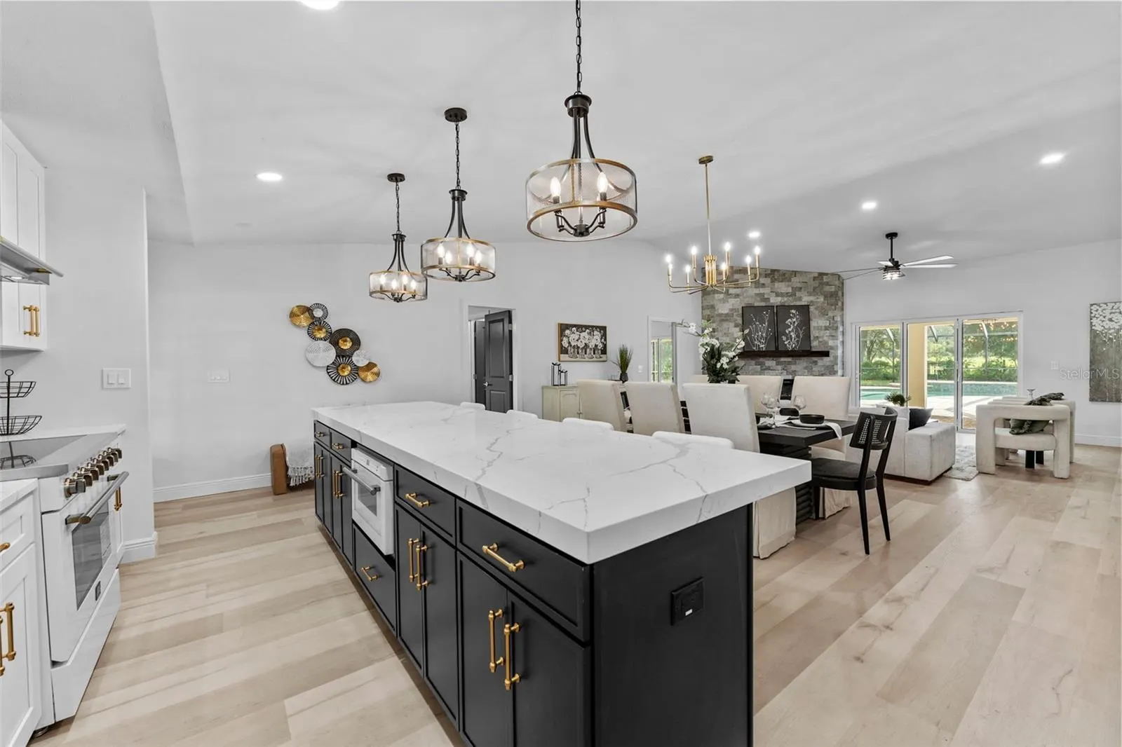 10204 TRANQUIL LN