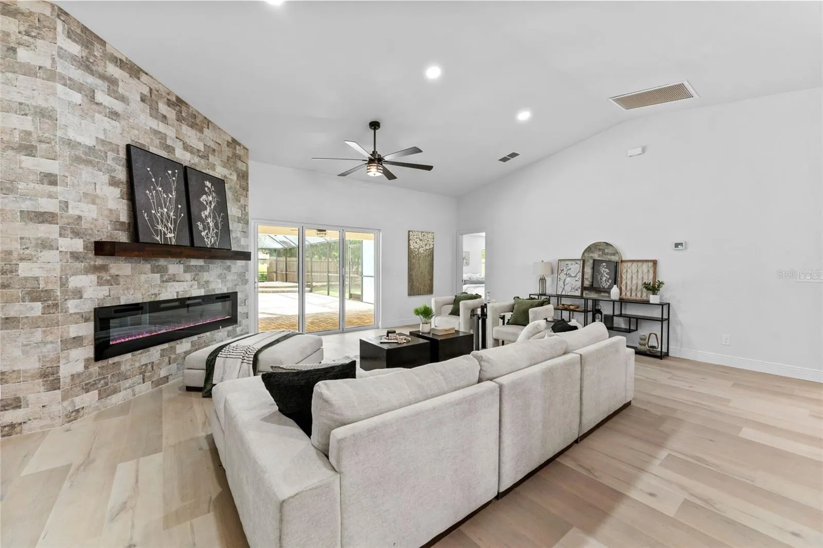 10204 TRANQUIL LN