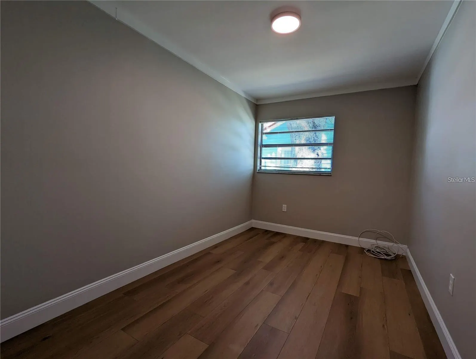 1920 SPRINGTIME AVE