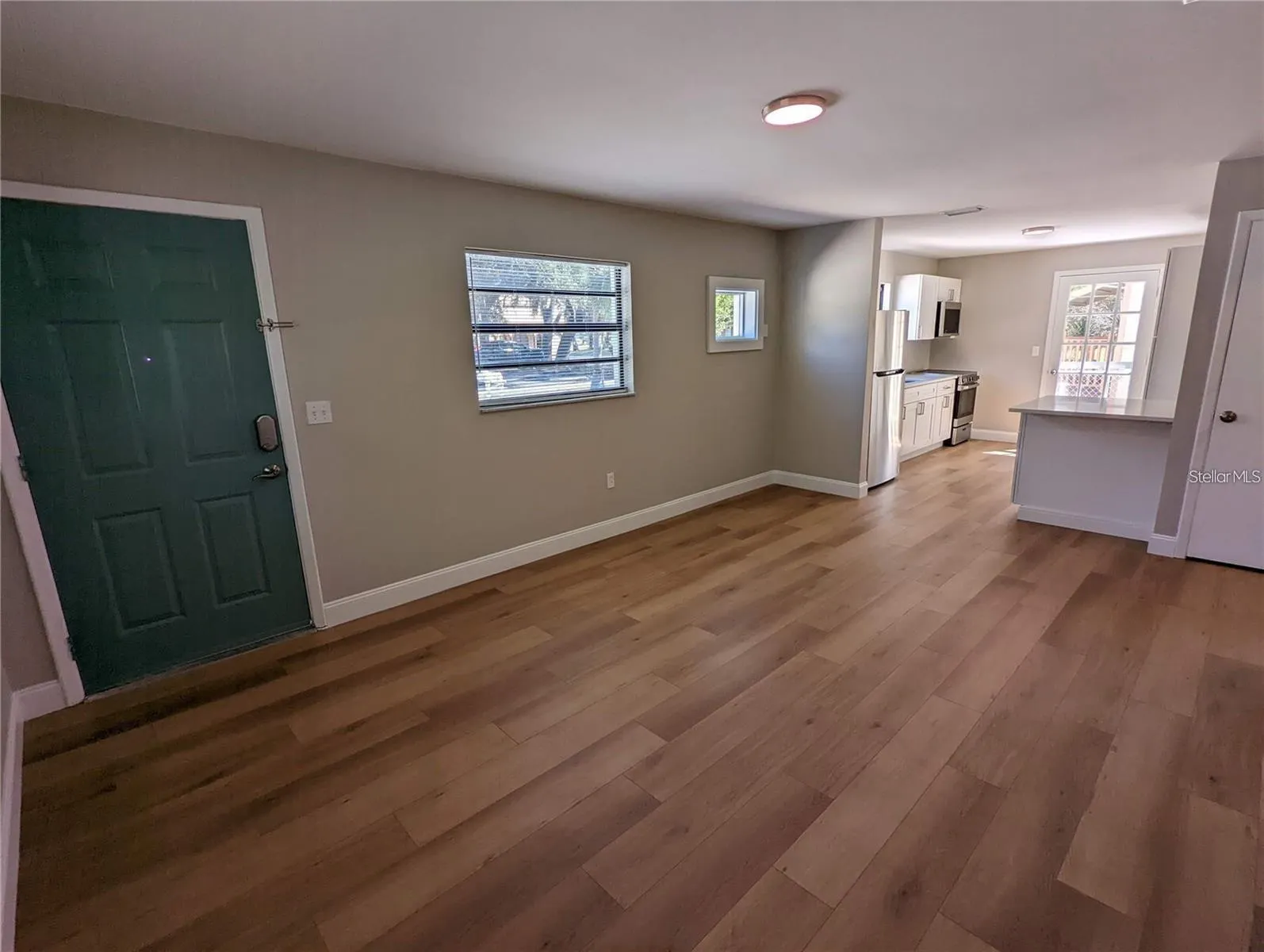 1920 SPRINGTIME AVE