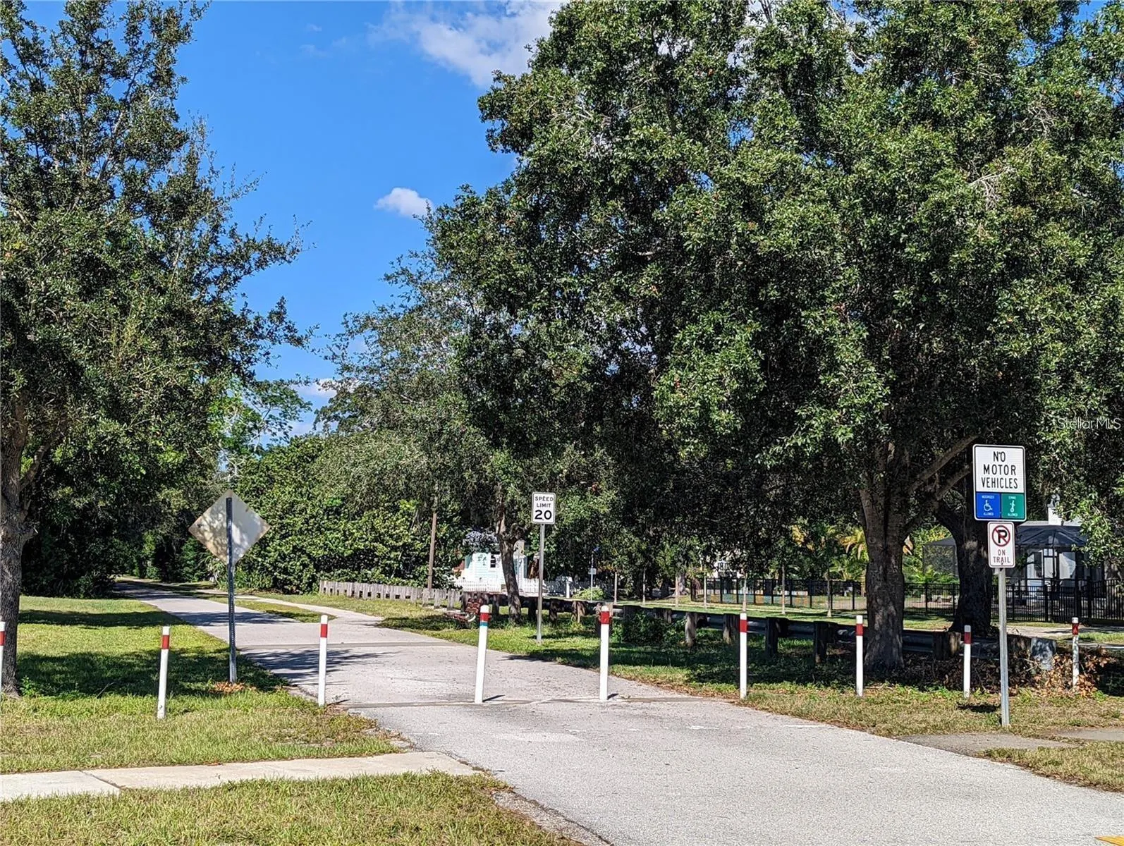 1920 SPRINGTIME AVE