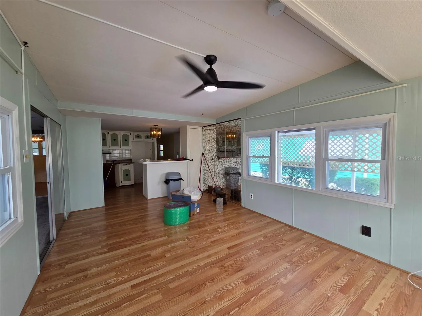 82008 A ST N #8, #8