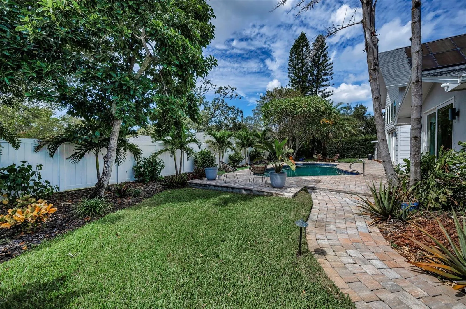 2024 NUGGET DR