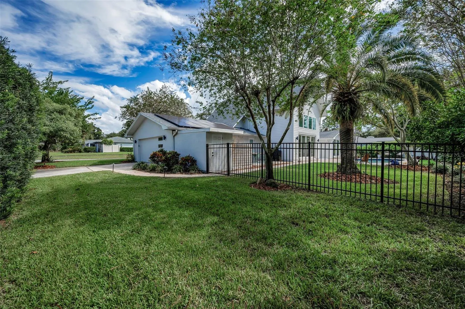 2024 NUGGET DR