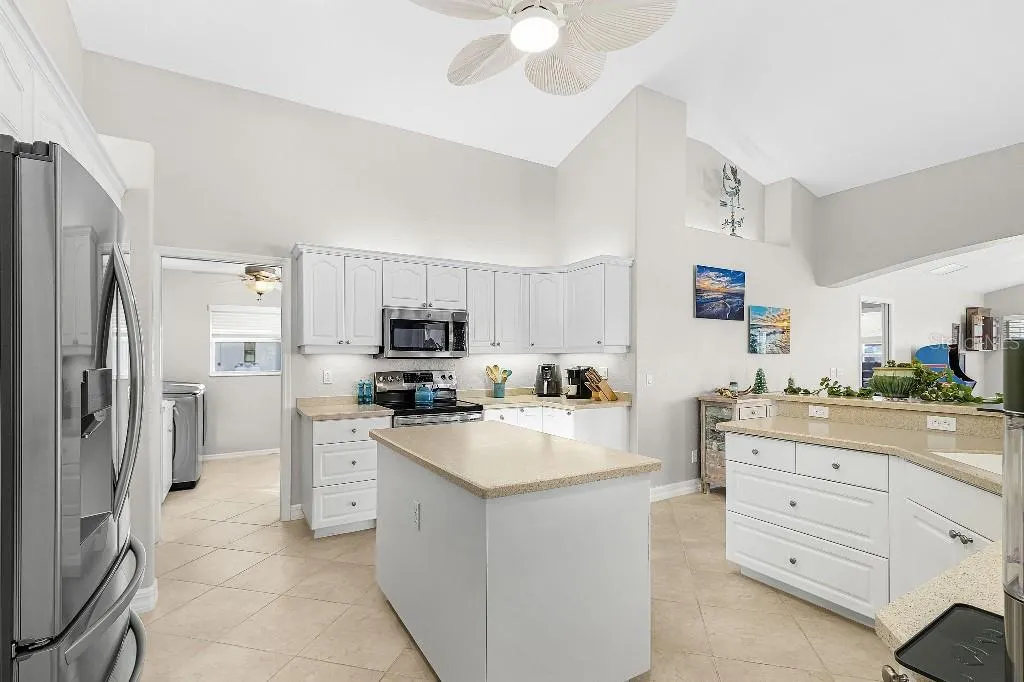 15626 MEACHAM CIR