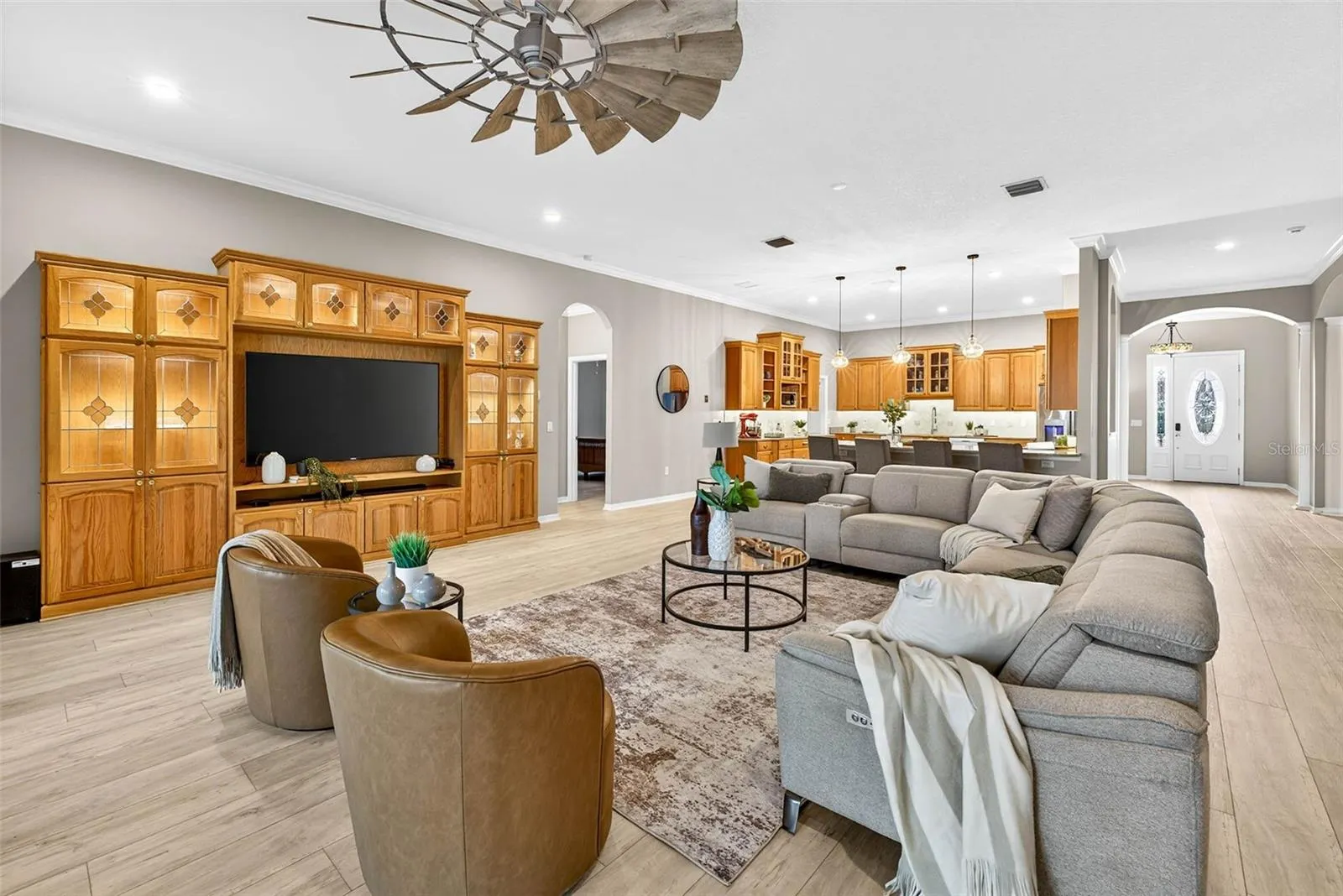 3420 GRAYCLIFF LN
