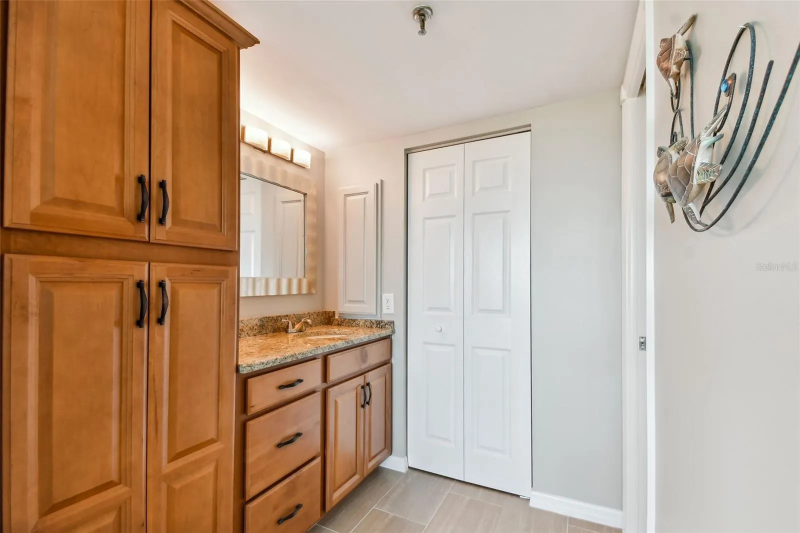 6372 PALMA DEL MAR BLVD S #605, #605