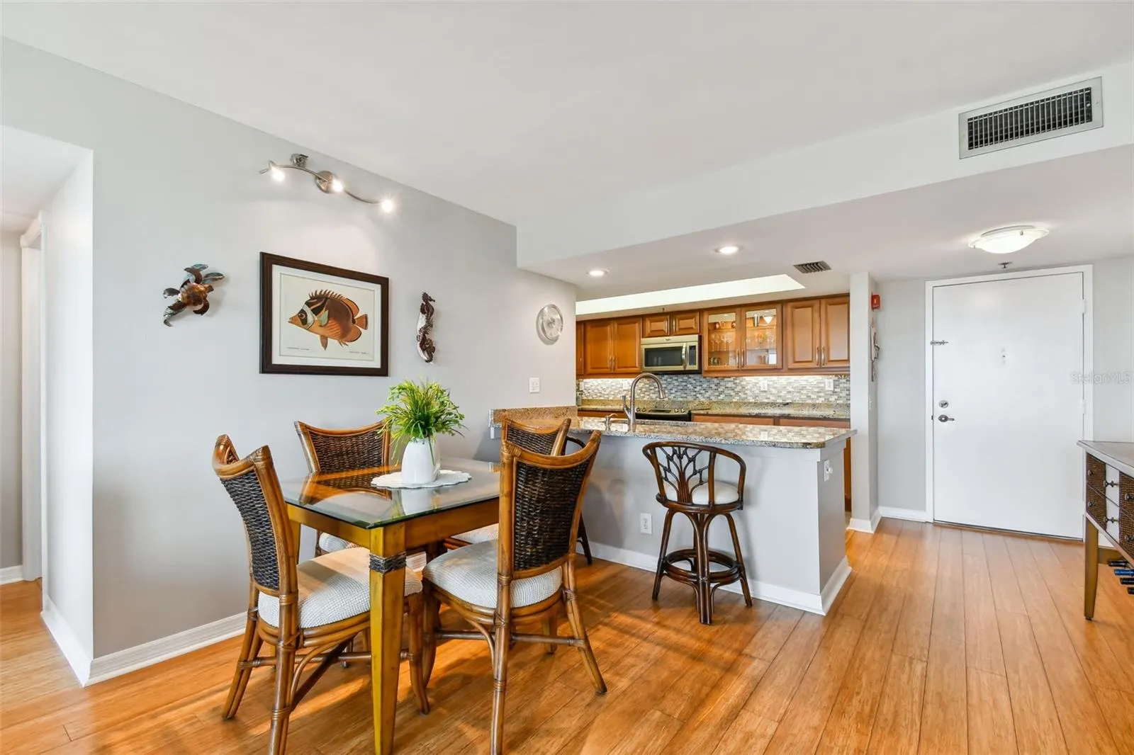 6372 PALMA DEL MAR BLVD S #605, #605