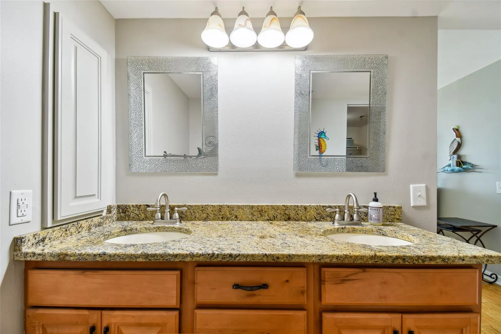 6372 PALMA DEL MAR BLVD S #605, #605