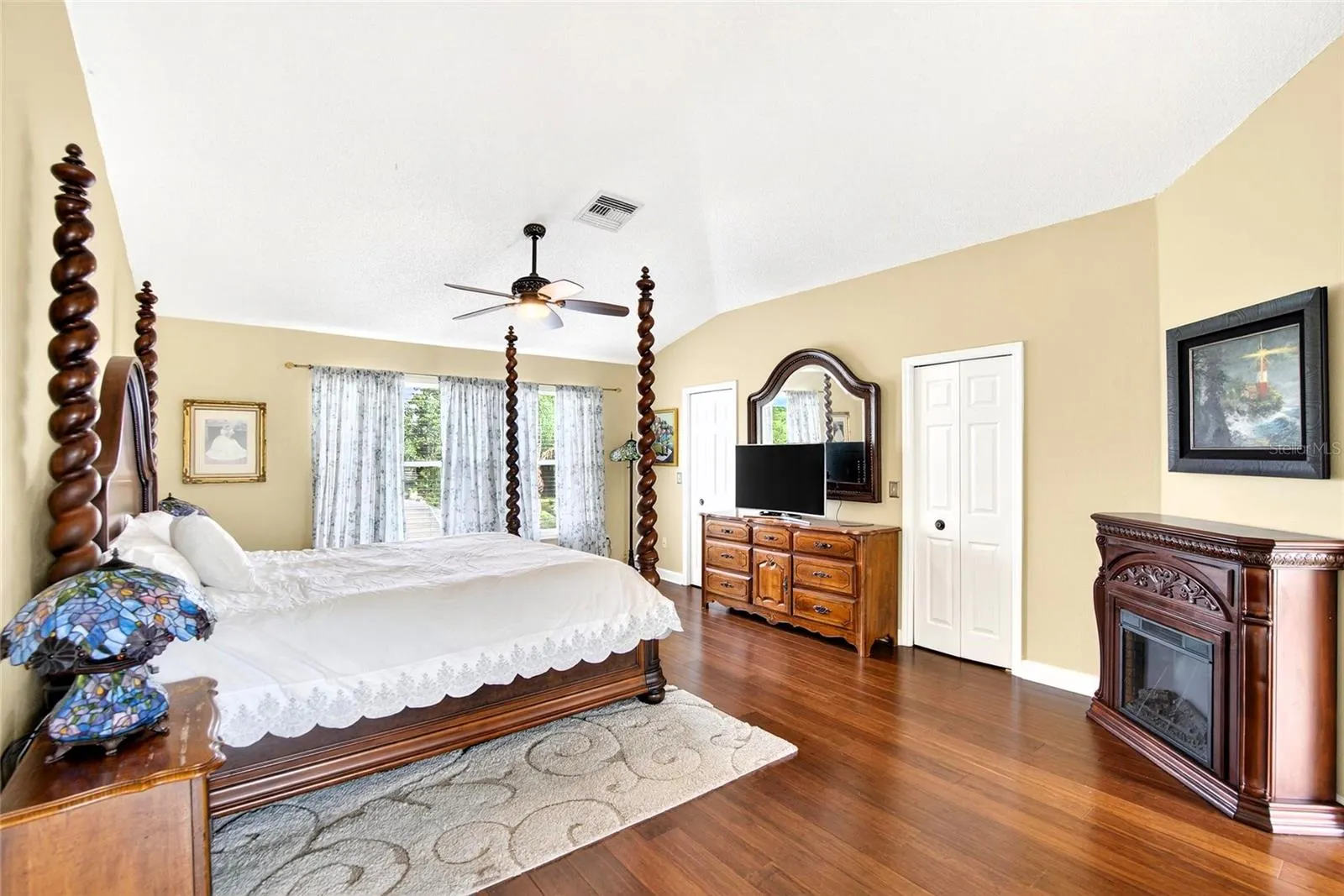 13032 PRESTWICK DR