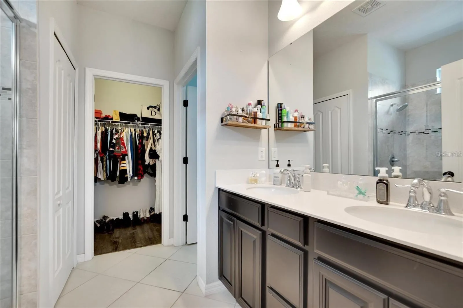 11135 SPRING POINT CIR