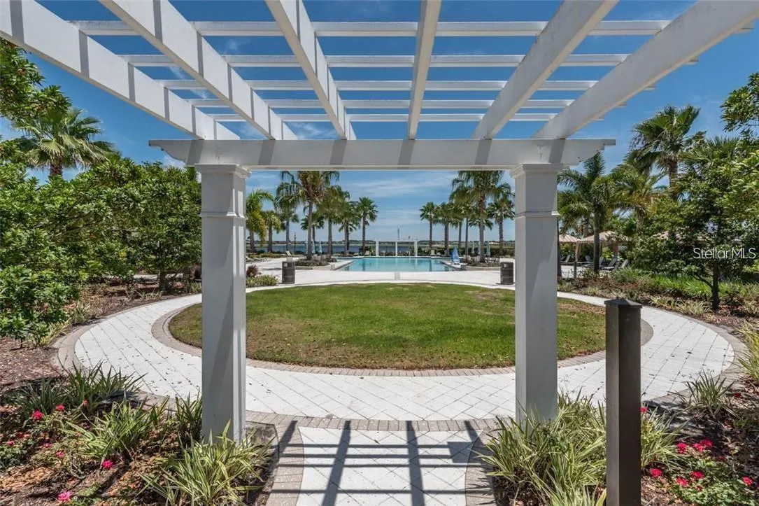 11135 SPRING POINT CIR