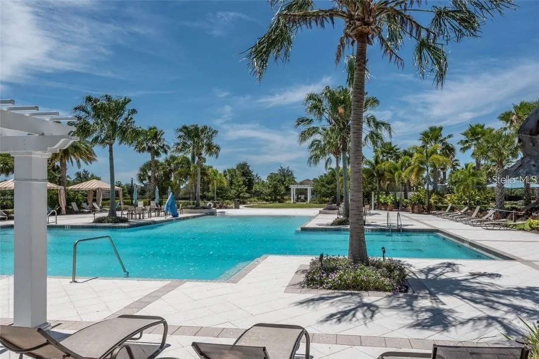 11135 SPRING POINT CIR