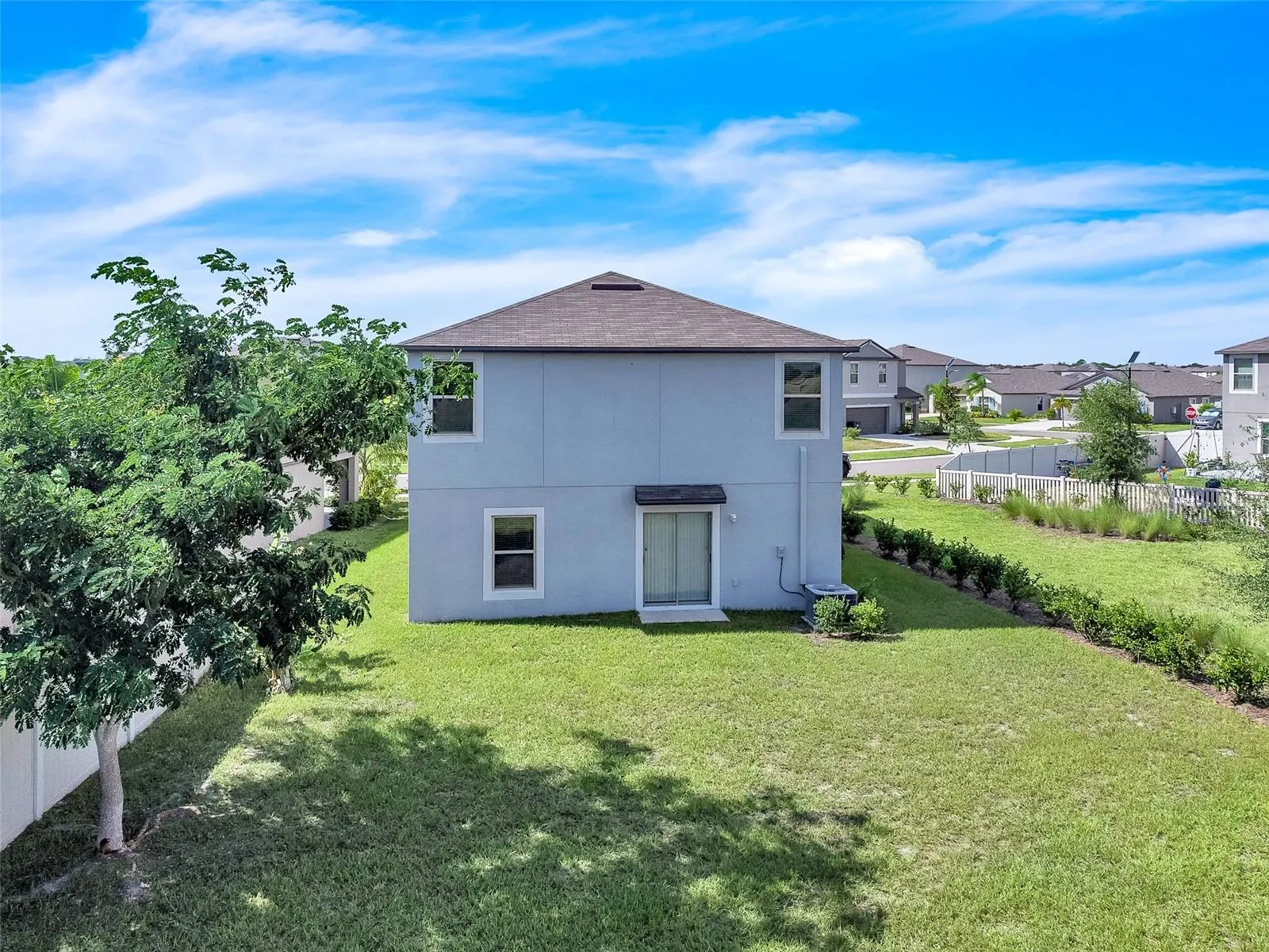14443 TOUCH GOLD LN