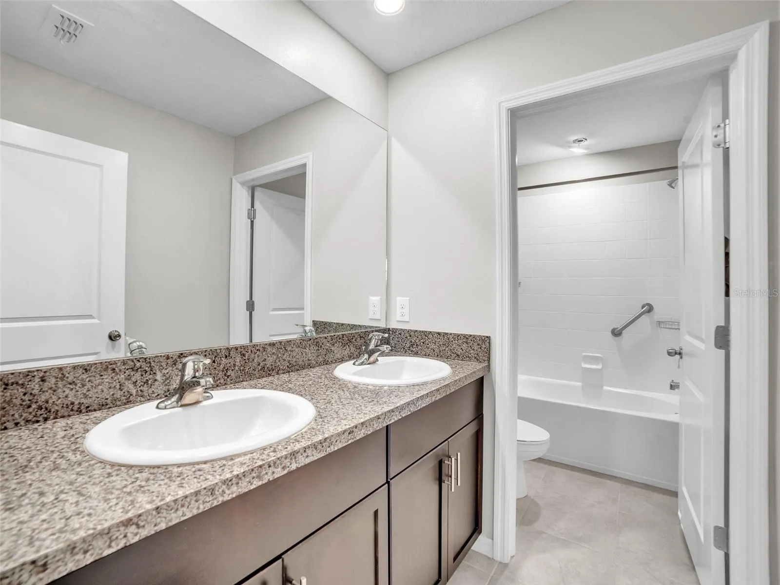 14443 TOUCH GOLD LN