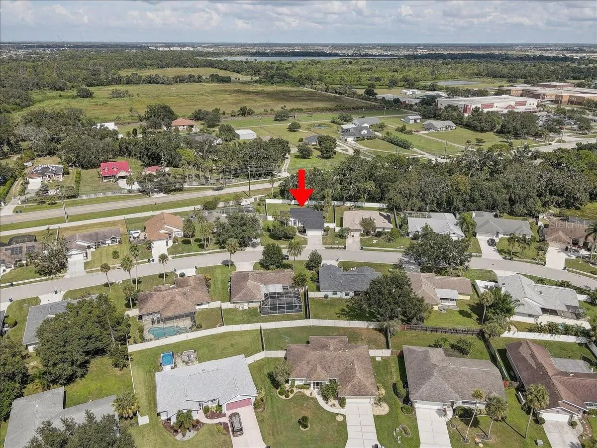 6814 67TH STREET CIR E