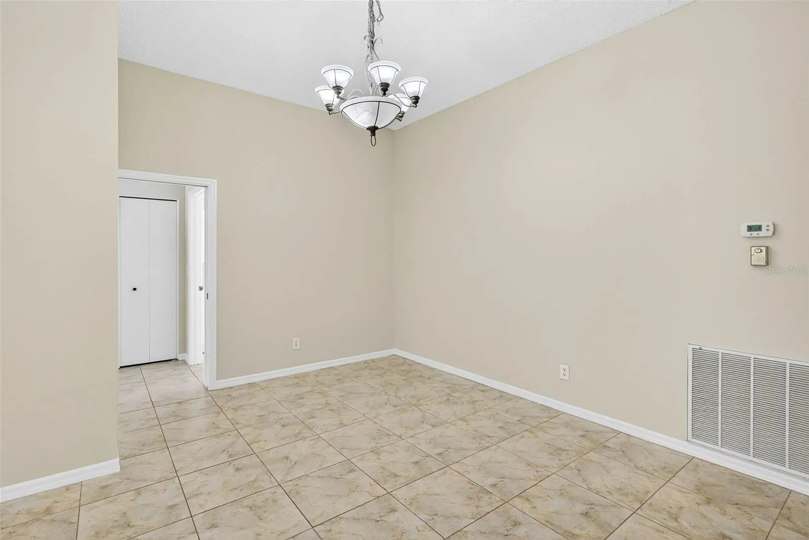1607 ALEXANDER CROSSING WAY