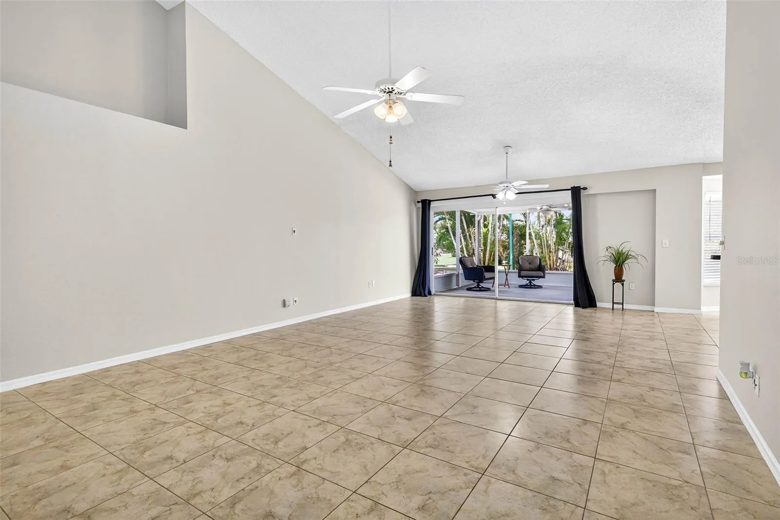 1607 ALEXANDER CROSSING WAY