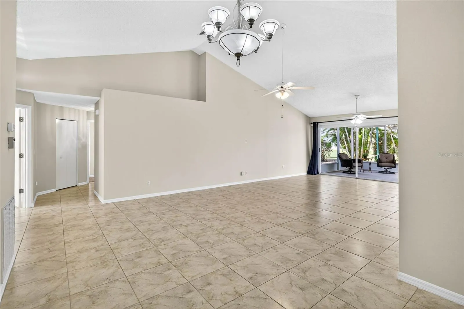 1607 ALEXANDER CROSSING WAY