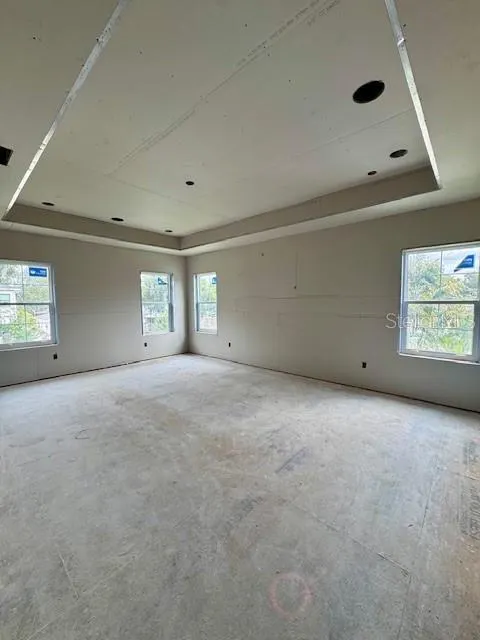 2815 W LEILA AVE
