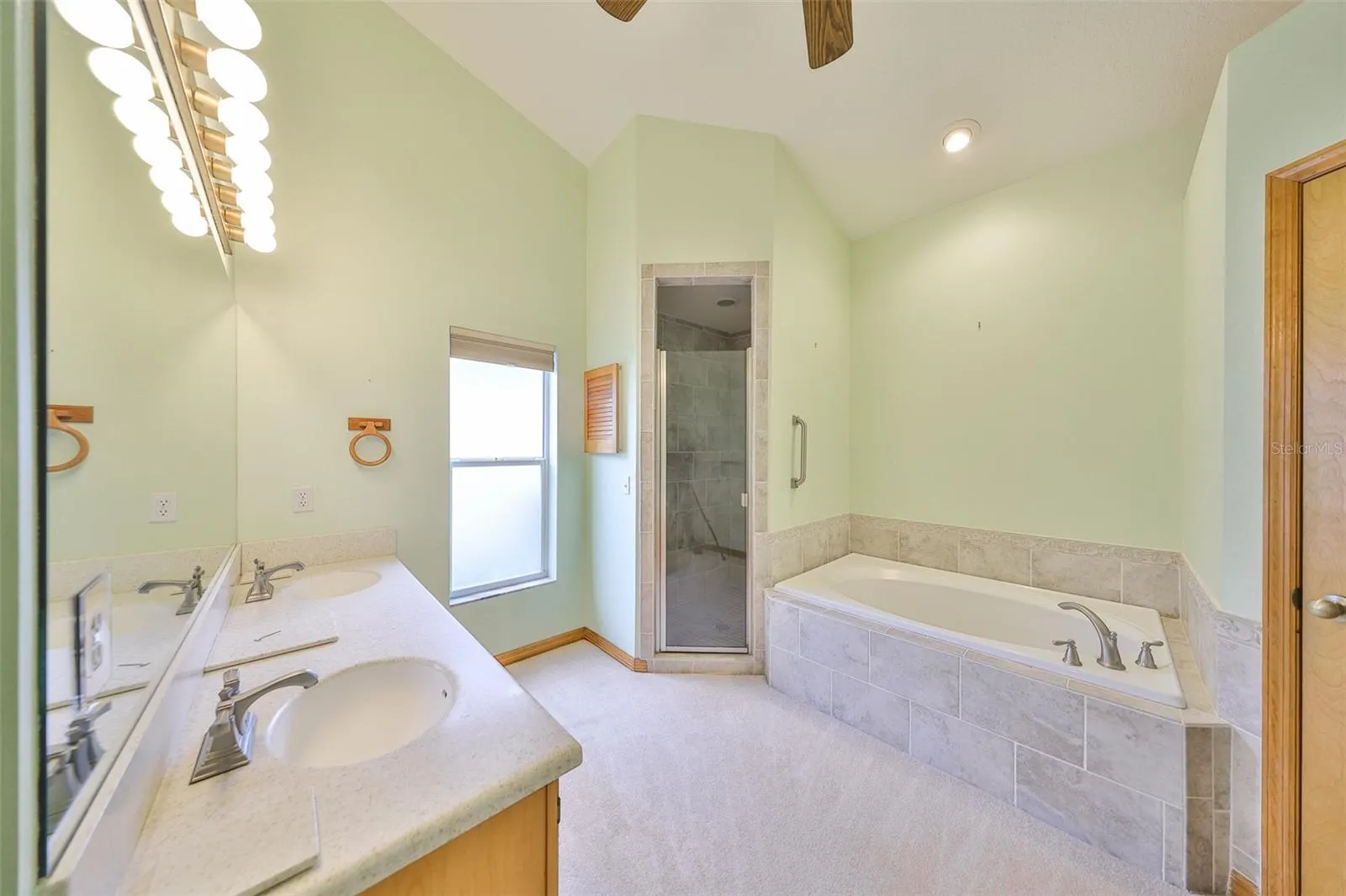 7412 MINT JULEP DR