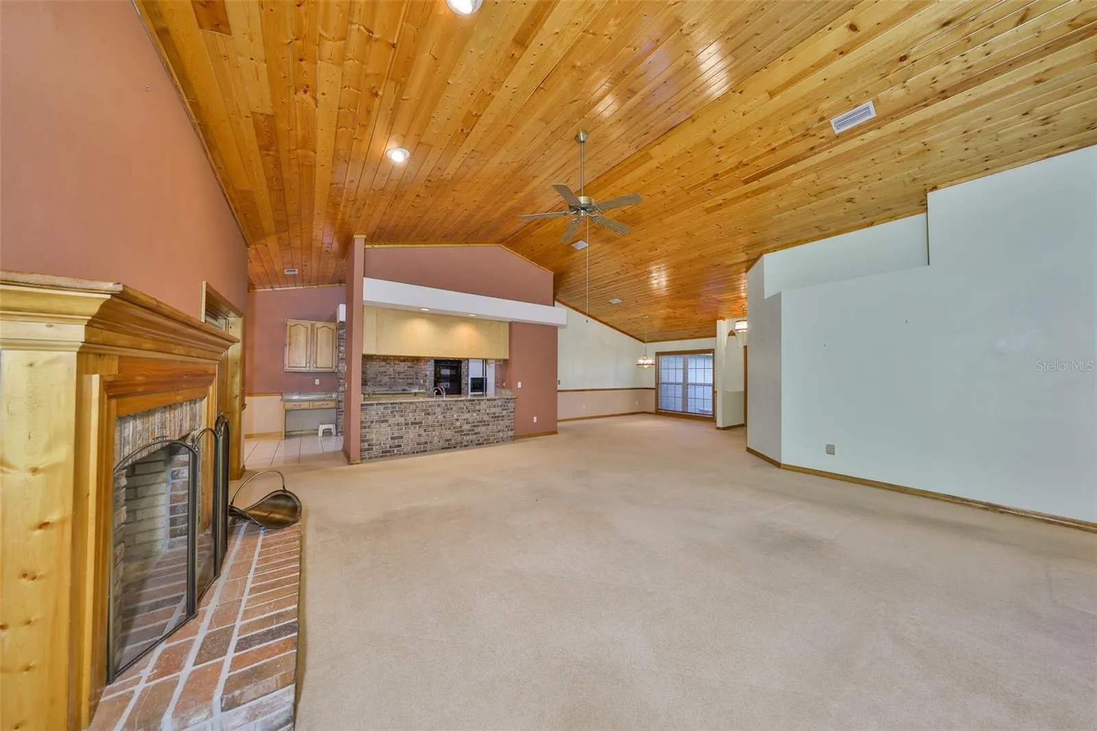 7412 MINT JULEP DR