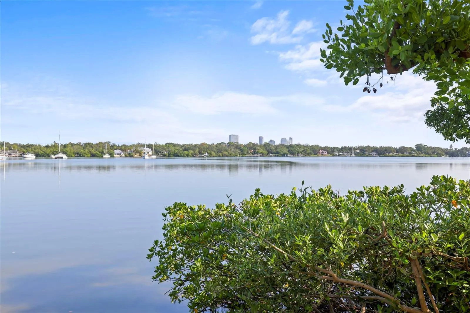 247 POMPANO DR SE #B, #B