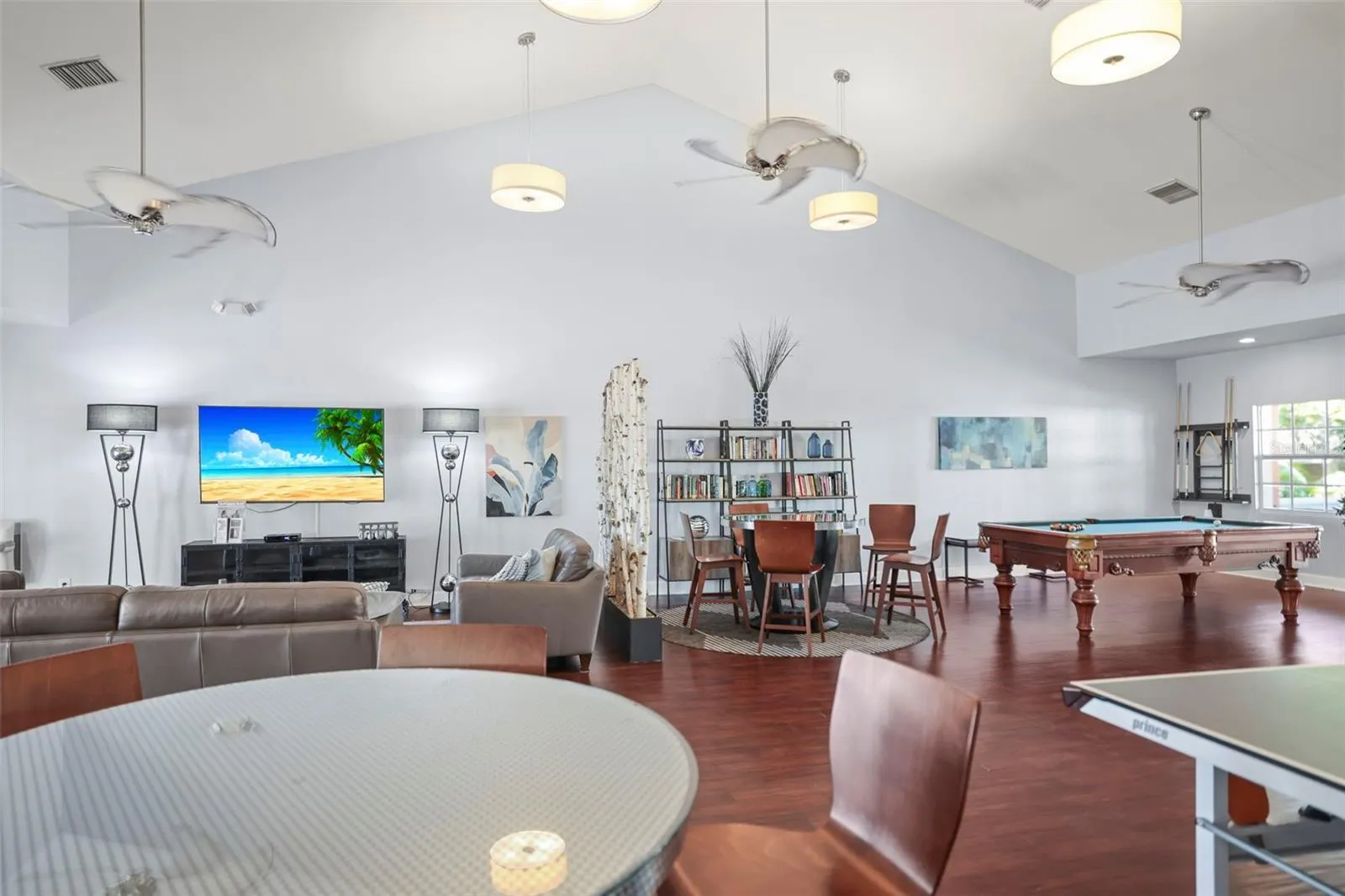 247 POMPANO DR SE #B, #B